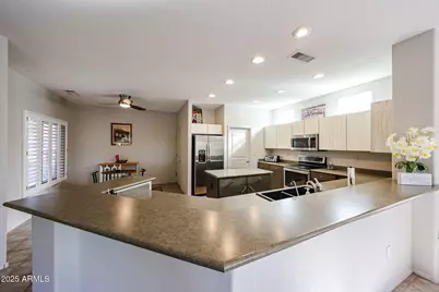 17807 N Navarro Court, Surprise, AZ 85374 - Photo 10