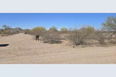 439X2 N Montecito Avenue #108, Tonopah, AZ 85354 - Photo 12