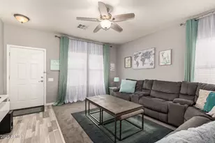 2236 W Beverly Ln, Phoenix, AZ 85023 - Photo 4