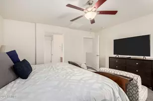 2236 W Beverly Ln, Phoenix, AZ 85023 - Photo 14