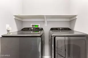 2236 W Beverly Ln, Phoenix, AZ 85023 - Photo 20