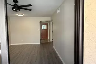 3131 W Cochise Dr, Phoenix, AZ 85051 - Photo 8