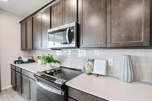 17988 W Creedance Blvd, Surprise, AZ 85387 - Photo 8