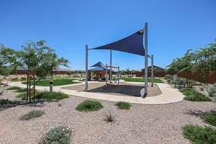40025 W Sparks Ln, Maricopa, AZ 85138 - Photo 2