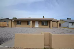 7208 W Monterosa St, Phoenix, AZ 85033 - Photo 1