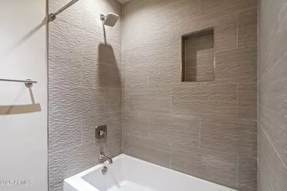 9046 N 28th Street, Phoenix, AZ 85028 - Photo 30