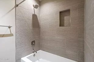 9046 N 28th St, Phoenix, AZ 85028 - Photo 30