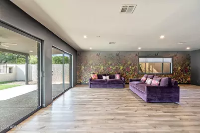 9046 N 28th Street, Phoenix, AZ 85028 - Photo 4