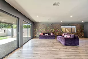 9046 N 28th St, Phoenix, AZ 85028 - Photo 4