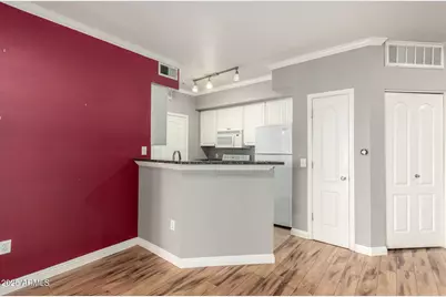 1701 E Colter Street #201, Phoenix, AZ 85016 - Photo 6