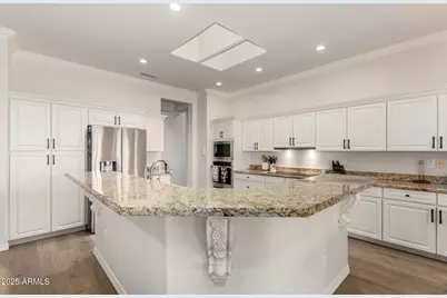 17121 W Whitmore Hall Lane, Surprise, AZ 85387 - Photo 12