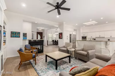 17121 W Whitmore Hall Lane, Surprise, AZ 85387 - Photo 8