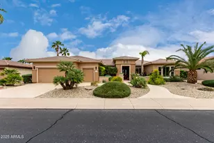 17121 W Whitmore Hall Ln, Surprise, AZ 85387 - Photo 2