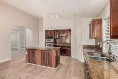 21978 N Dietz Drive, Maricopa, AZ 85138 - Photo 8