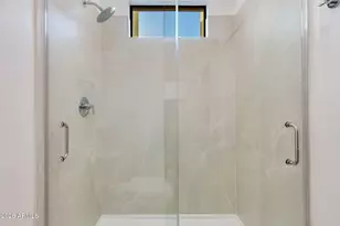 4220 N 32nd St, Phoenix, AZ 85018 - Photo 36