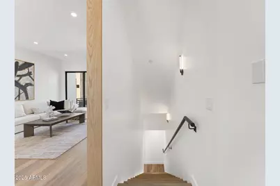 4220 N 32nd Street #35, Phoenix, AZ 85018 - Photo 8