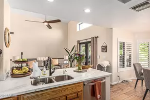 4944 E Paradise Ln, Scottsdale, AZ 85254 - Photo 16