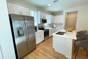 814 E Roma Ave, Phoenix, AZ 85014 - Photo 6