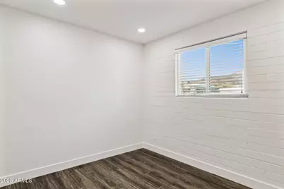 1542 E Turquoise Avenue #1, Phoenix, AZ 85020 - Photo 18