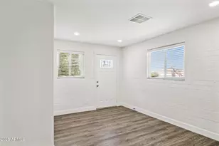 1542 E Turquoise Ave, Phoenix, AZ 85020 - Photo 4