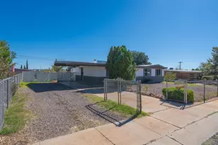 365 Pine Tree Dr, Sierra Vista, AZ 85635 - Photo 2