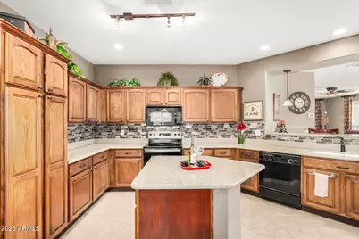867 S 229th Drive, Buckeye, AZ 85326 - Photo 20