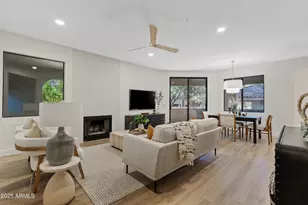 15252 N 100th St, Scottsdale, AZ 85260 - Photo 1