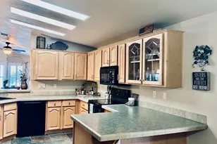 3301 S Goldfield Rd, Apache Junction, AZ 85119 - Photo 8