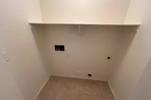 1602 W Alta Vista Rd, Phoenix, AZ 85041 - Photo 12