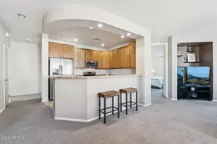 10655 N 9th St, Phoenix, AZ 85020 - Photo 4