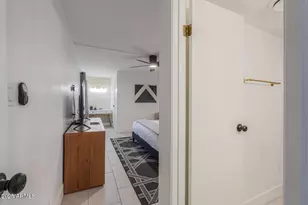 7625 E Camelback Rd, Scottsdale, AZ 85251 - Photo 24