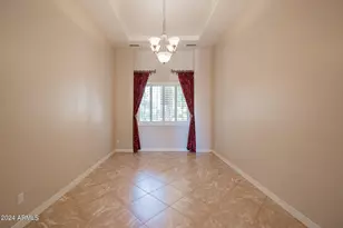 2902 E Gary Way, Phoenix, AZ 85042 - Photo 14