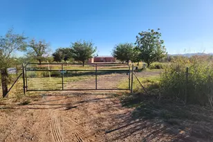 4901 W Churella Trail, Double Adobe, AZ 85617 - Photo 2