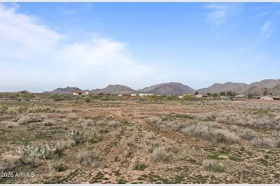 Xx1 W Weaver Valley Drive #4, Congress, AZ 85332 - Photo 10