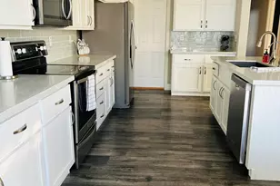 3301 S Goldfield Rd, Apache Junction, AZ 85119 - Photo 8