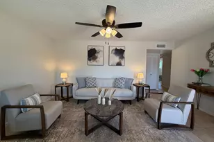 2331 W Via Rialto Cir, Mesa, AZ 85202 - Photo 2