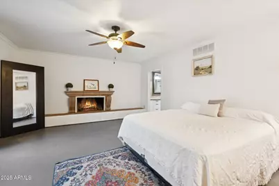 105 E Claremont Street, Phoenix, AZ 85012 - Photo 10