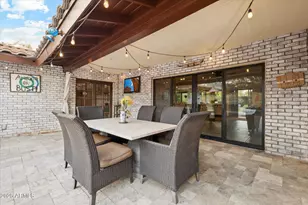 105 E Claremont St, Phoenix, AZ 85012 - Photo 20