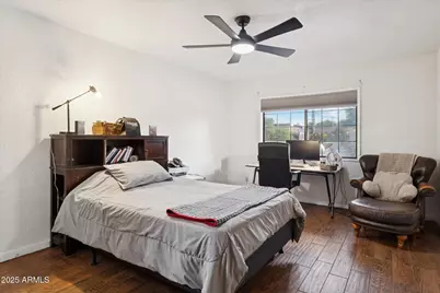 105 E Claremont Street, Phoenix, AZ 85012 - Photo 14