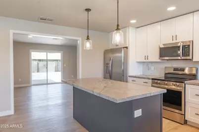 13120 N 23rd Avenue, Phoenix, AZ 85029 - Photo 14