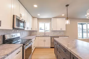 13120 N 23rd Ave, Phoenix, AZ 85029 - Photo 12