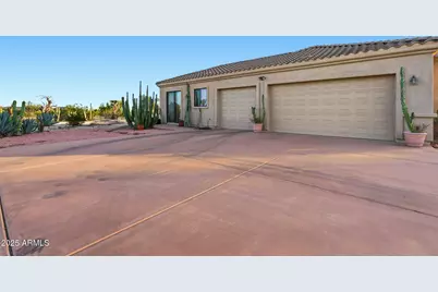 12411 W Mountain Lane, Casa Grande, AZ 85194 - Photo 30