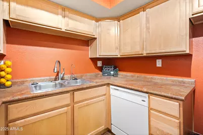 8250 E Arabian Trail #204, Scottsdale, AZ 85258 - Photo 10