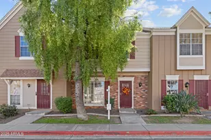 3411 W Morrow Dr, Phoenix, AZ 85027 - Photo 1