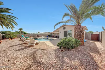 10921 W El Capitan Circle, Sun City, AZ 85351 - Photo 38