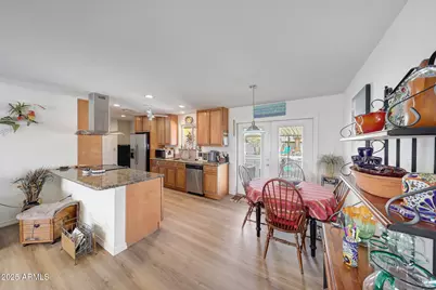 10921 W El Capitan Circle, Sun City, AZ 85351 - Photo 16