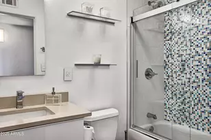 7034 E Wilshire Dr, Scottsdale, AZ 85257 - Photo 14