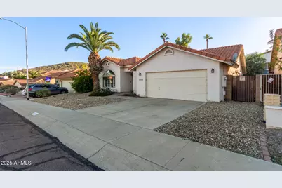 14044 S 39th Street, Phoenix, AZ 85044 - Photo 2