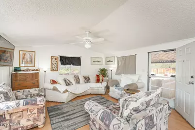 19650 E Squaw Valley Parkway, Black Canyon City, AZ 85324 - Photo 4