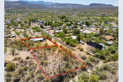 19650 E Squaw Valley Parkway, Black Canyon City, AZ 85324 - Photo 2